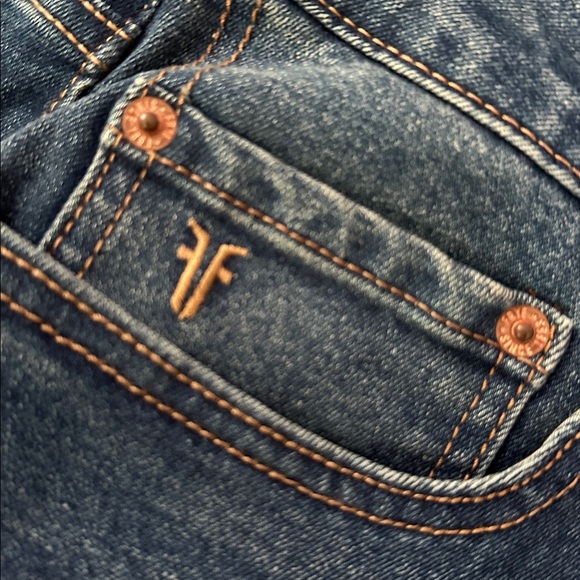 Frye NWT hi-rise jeans Amari‎ wash cuffed women’s size 8/29 - Picture 10 of 11